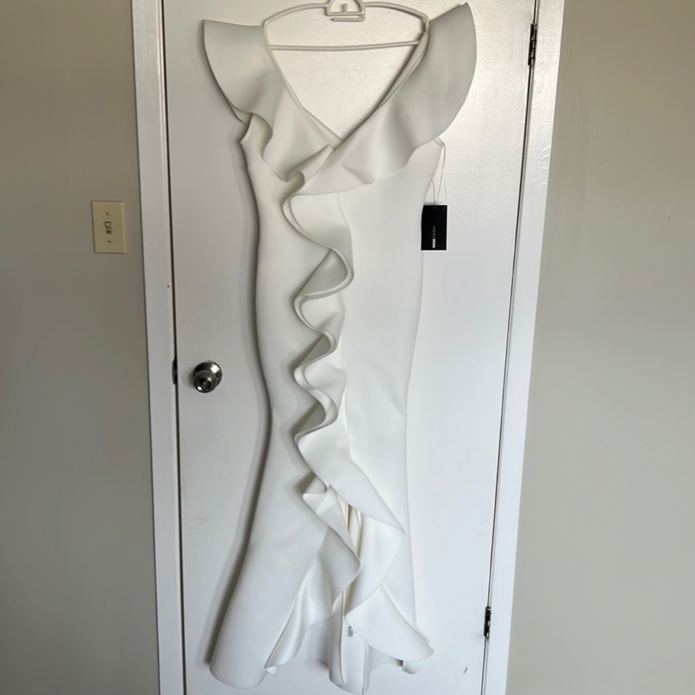 White front ruffle mermaid dress
